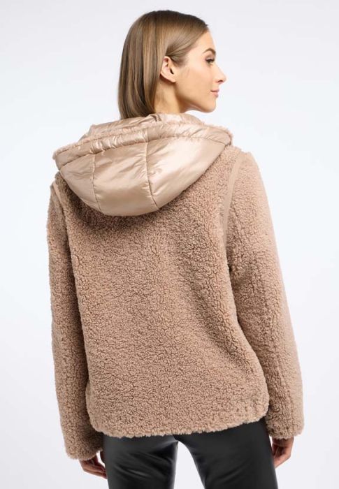 Fake Fur Jacket Chuck 2