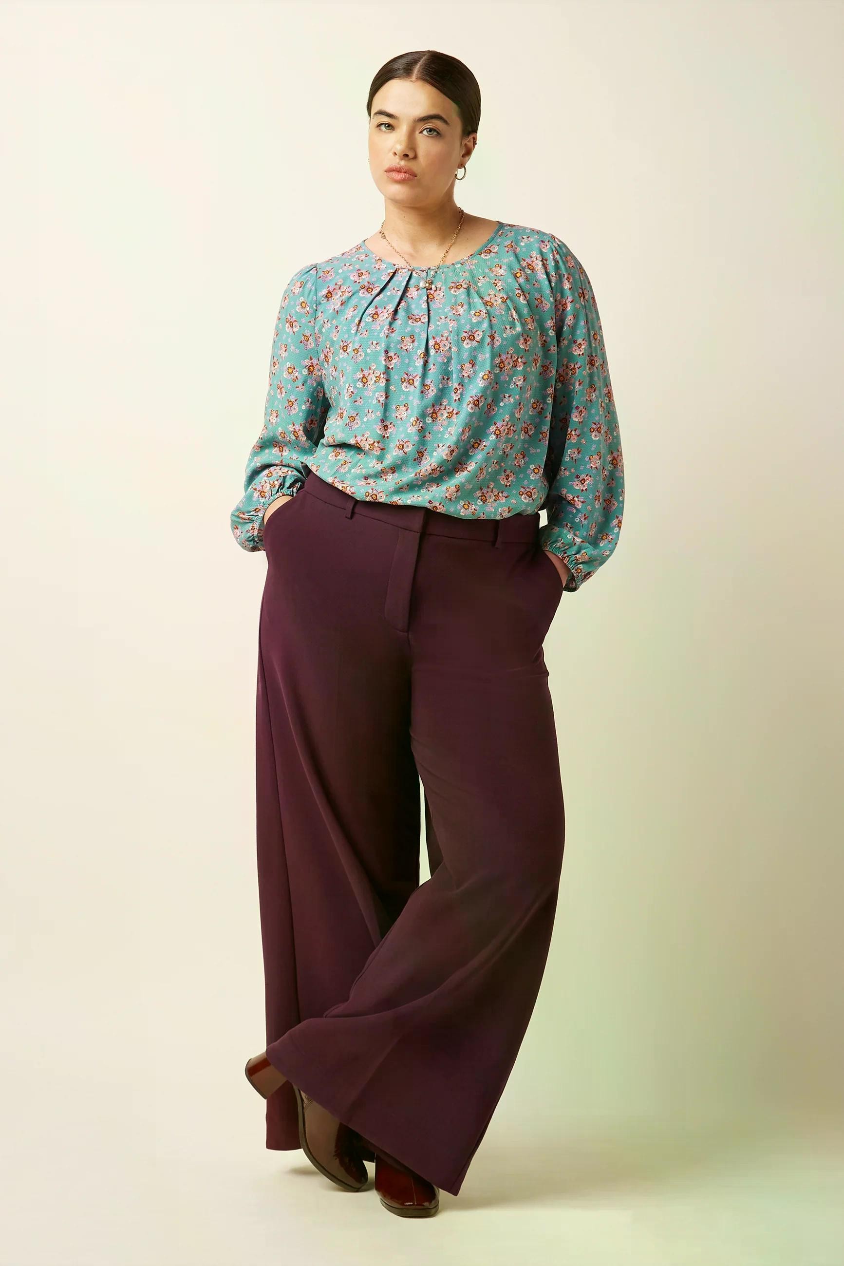 Laura Pleat Top Revel