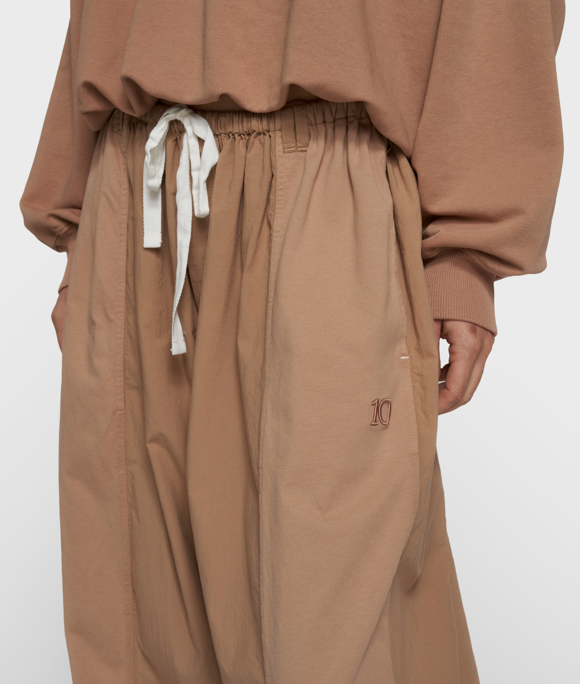  balloon pants