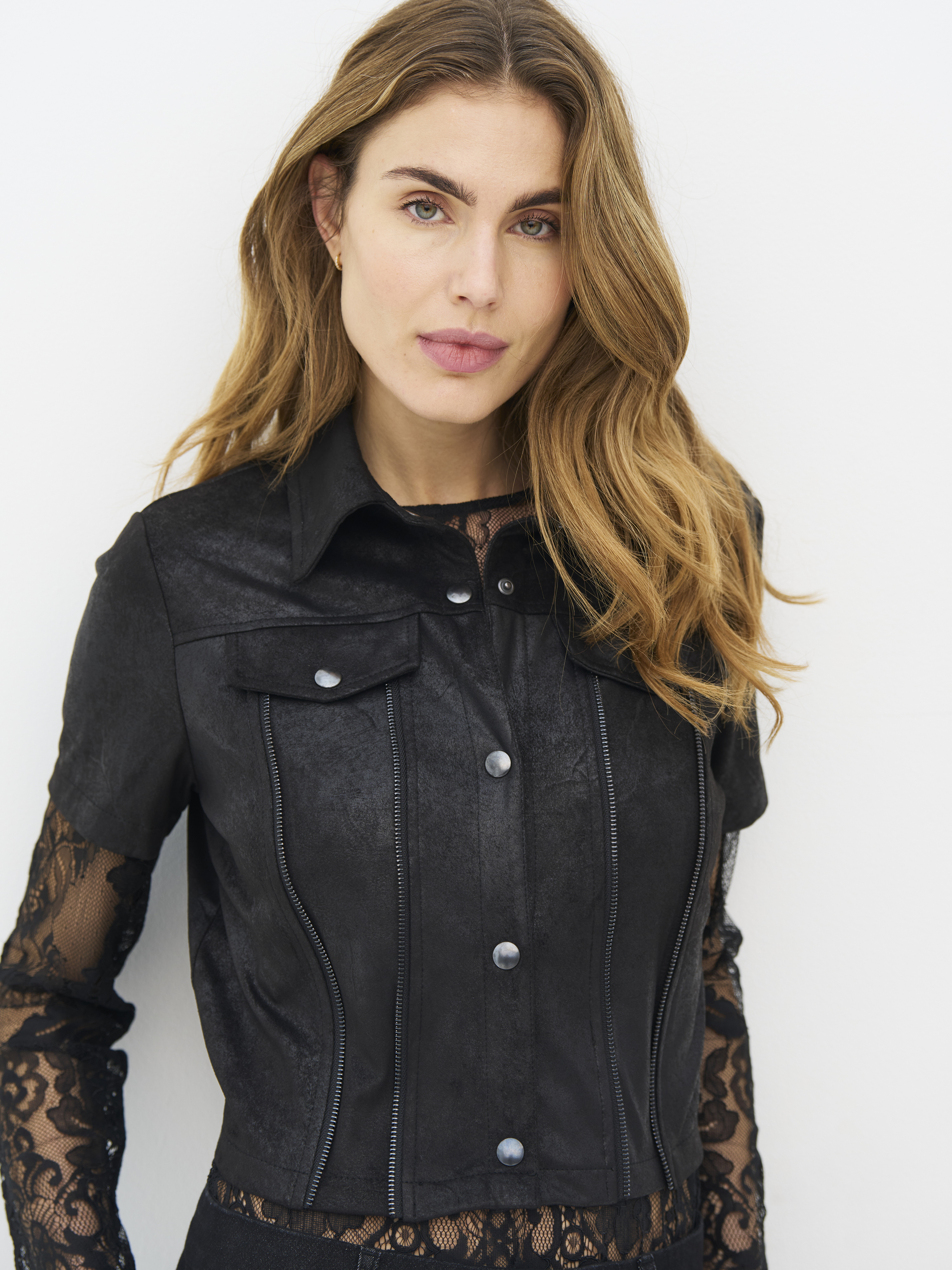 Esma Jacke