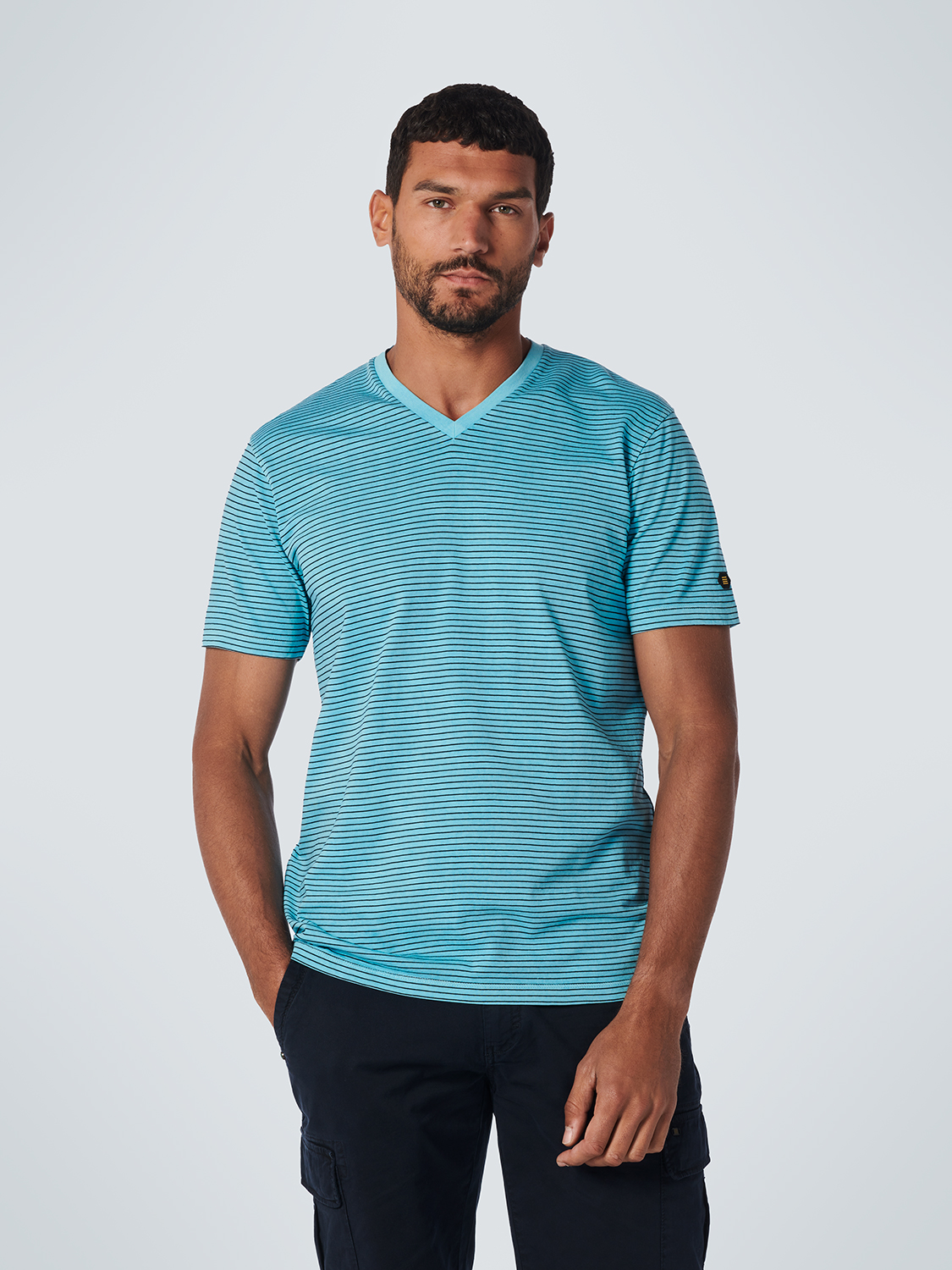 T-Shirt V-Ausschnitt
