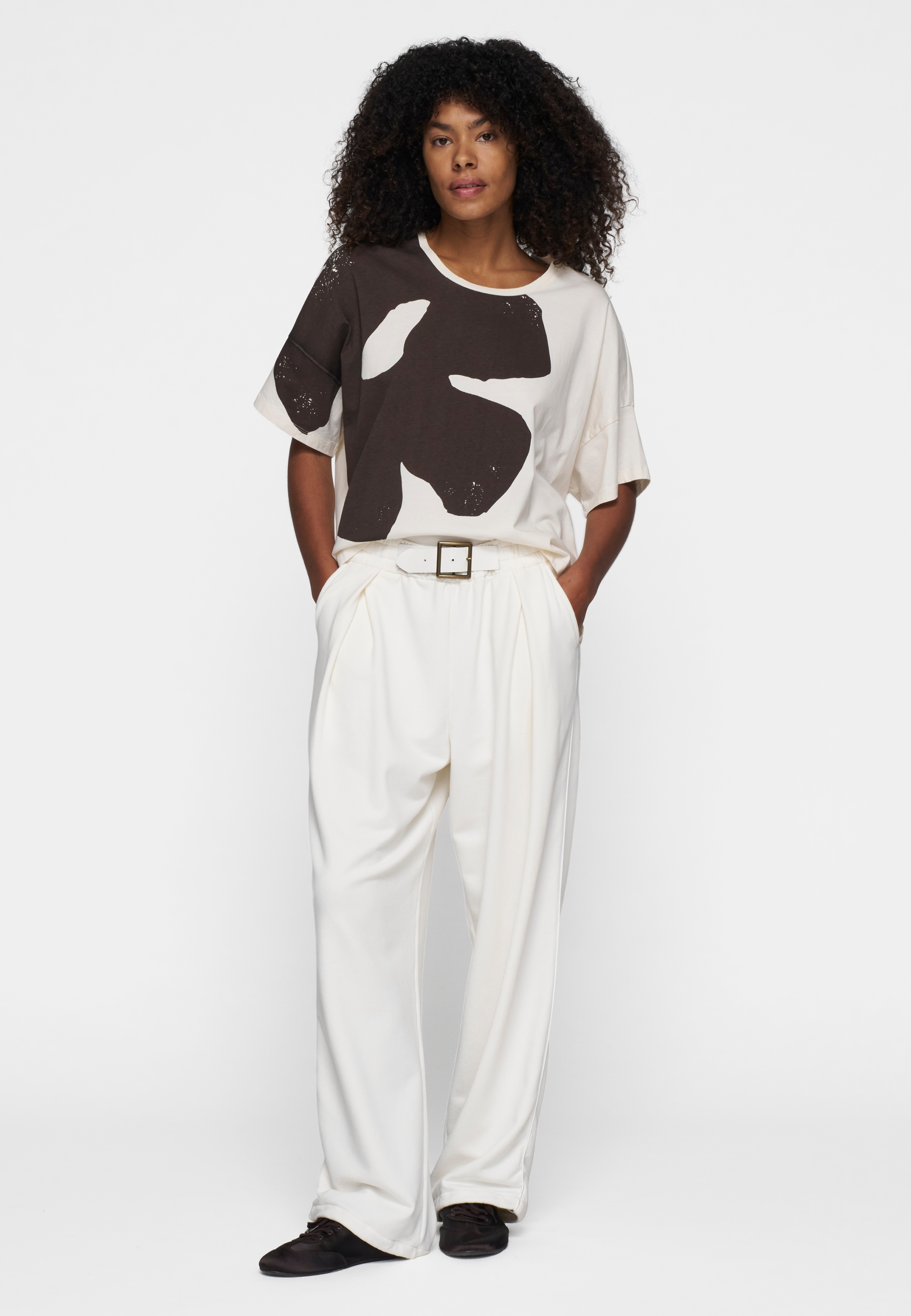 short sleeve tee flower