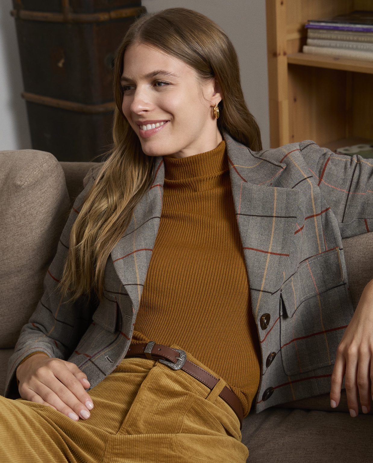 Kurzer Blazer mit Karomuster 