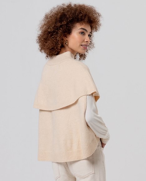 Strickcape