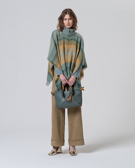 Poncho PobaSURKANA Kleid Da.